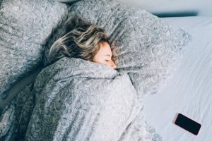 ما هي فوائد النوم الجيد ليلًا؟