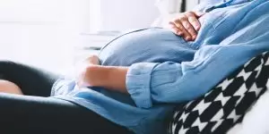 قلة النوم للحامل