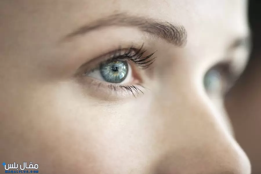ما هي أعراض سرطان العين المبكرة؟