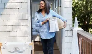 ازالة بقع الزيت من الملابس