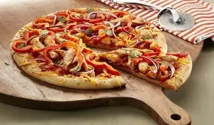 طريقة عمل البيتزا في البيت