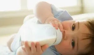 حلم إرضاع طفل غير طفلي