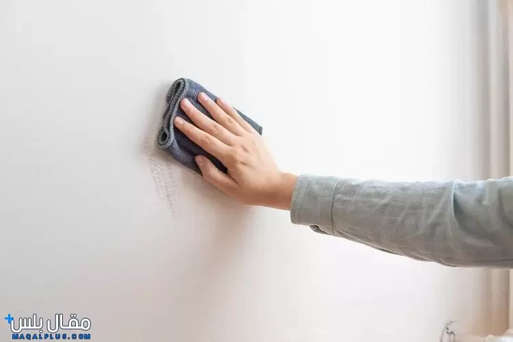 طريقة تنظيف الجدار الأبيض
